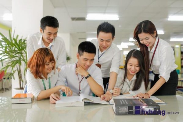 quản trị kinh doanh khối nào