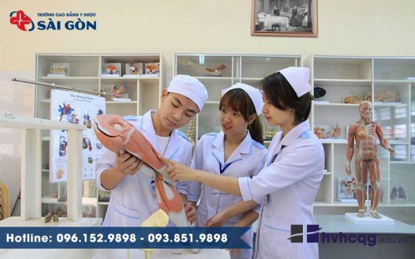 các trường cao đẳng dược uy tín