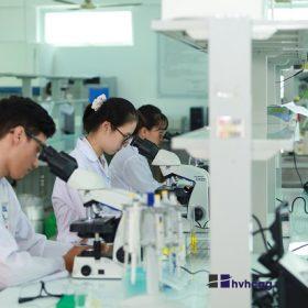 Ngành Dược học mấy năm ra trường? Ra làm gì?